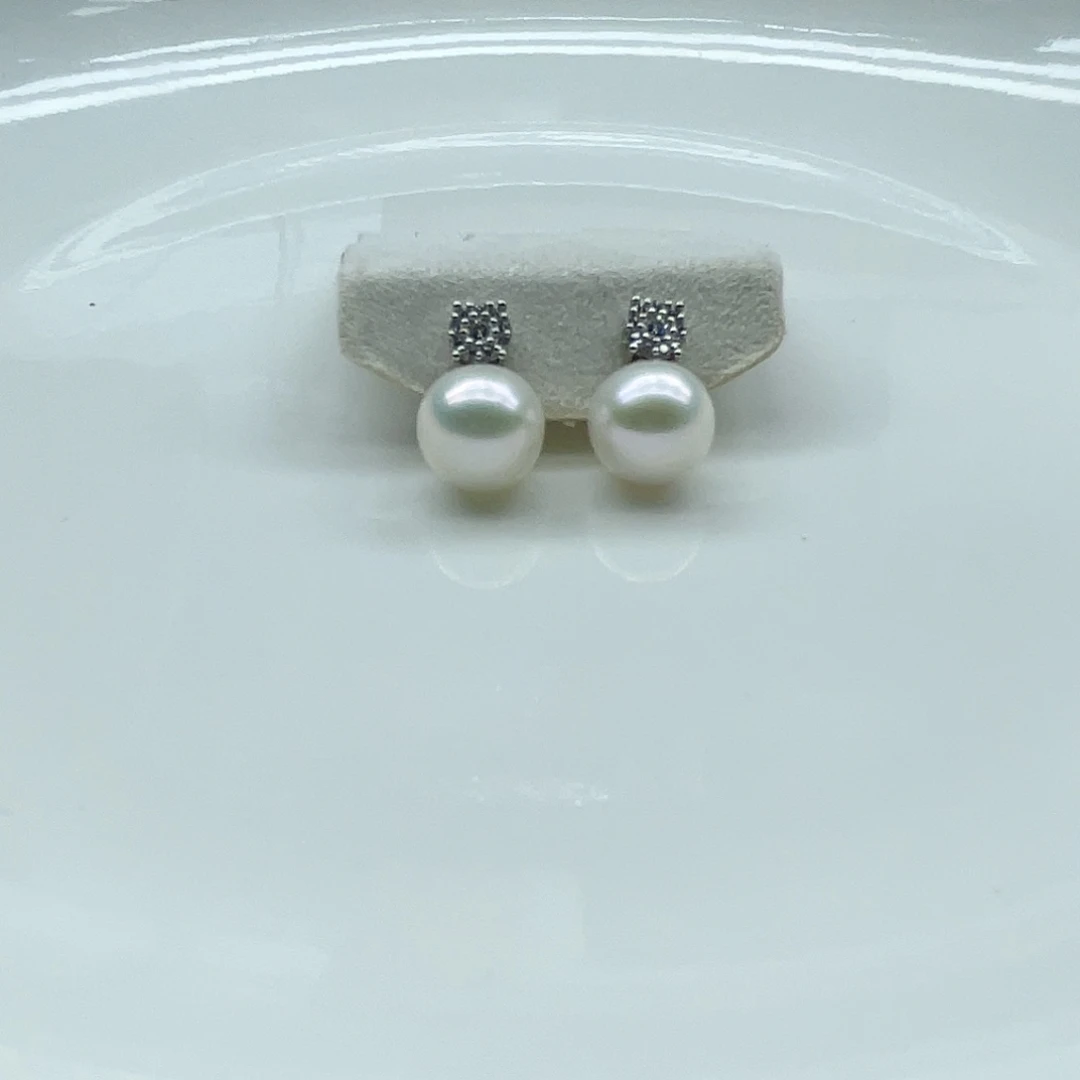 银S925镶嵌耳饰淡水珍珠