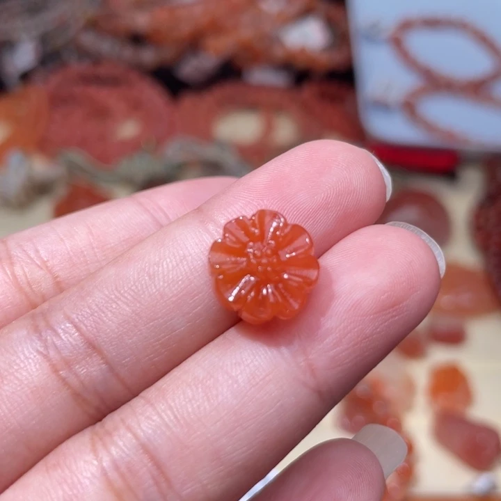 未镶嵌小雏菊577南红玛瑙