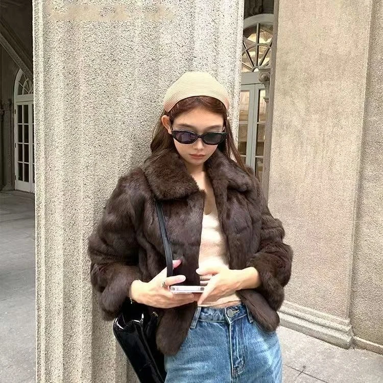 秋冬整张兔毛减龄显瘦显高翻领立领小个子百搭毛毛短外套女款冬季