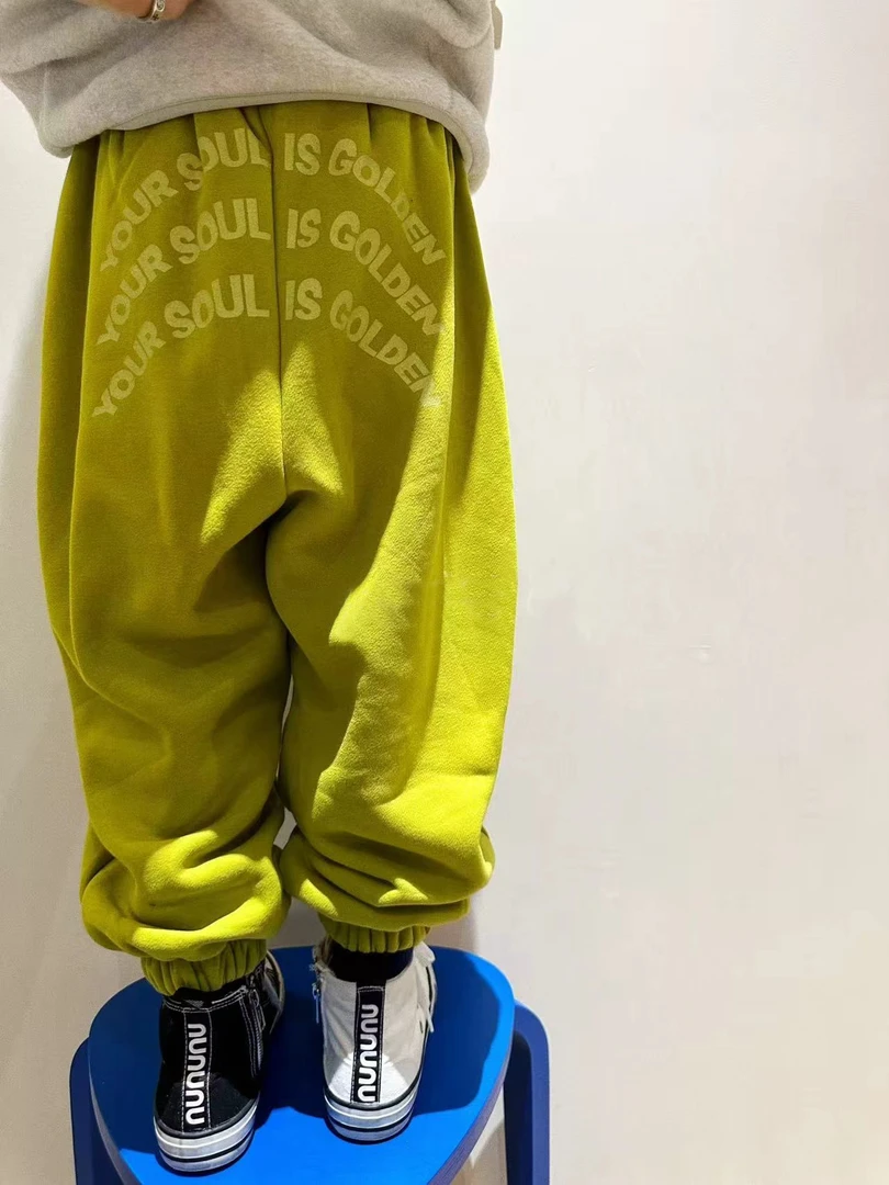 【乐一】新款冬季男女童印花字母束脚口一体绒保暖加绒运动卫裤