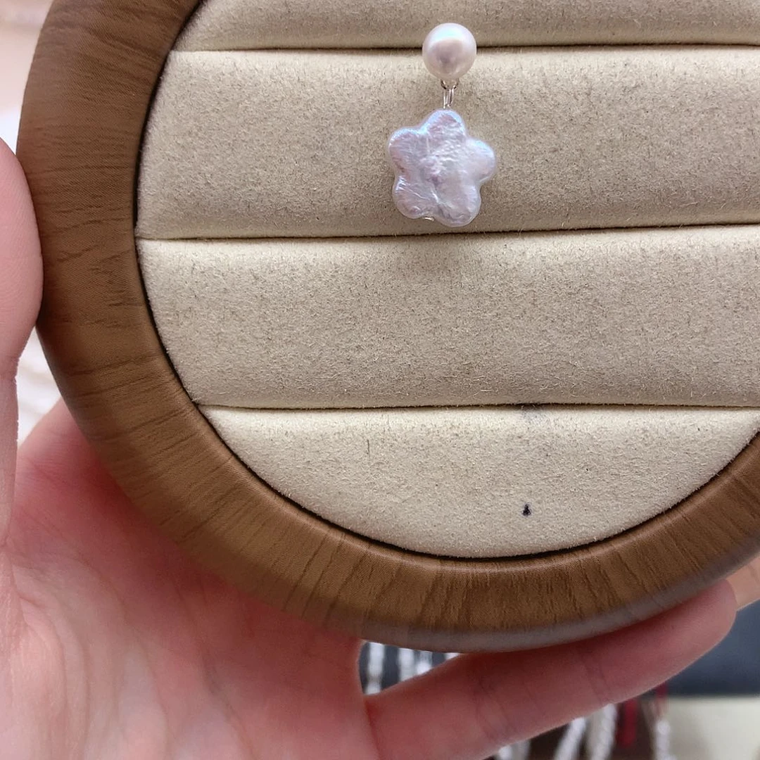 淡水珍珠耳饰未镶嵌