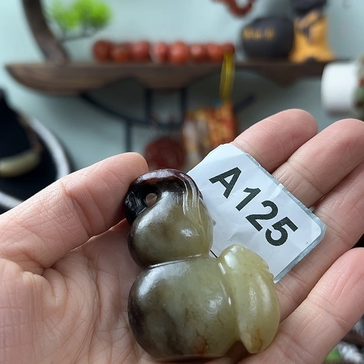 F***a和田玉（糖玉）未镶嵌颈饰