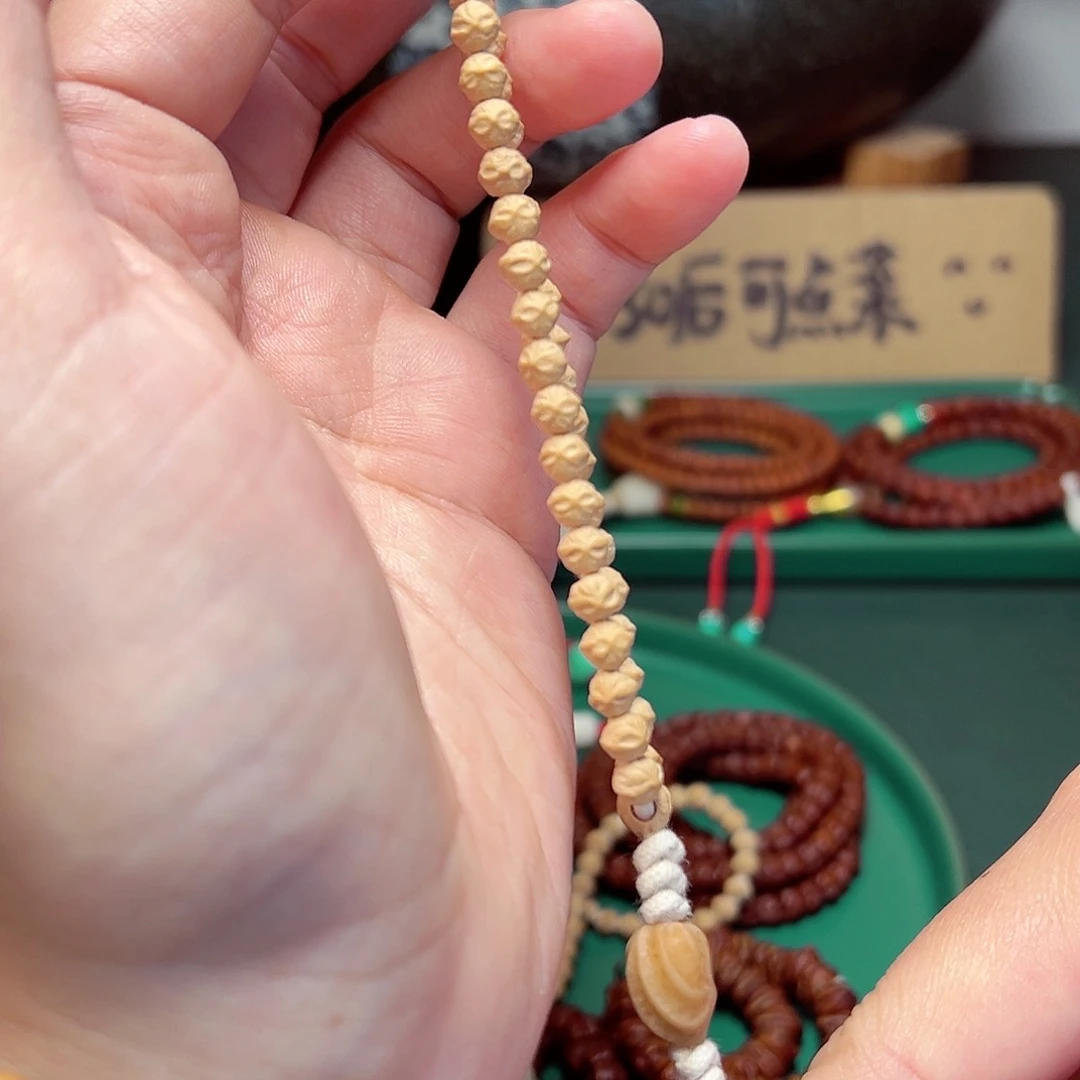 柏香籽/百香籽吊坠75.5