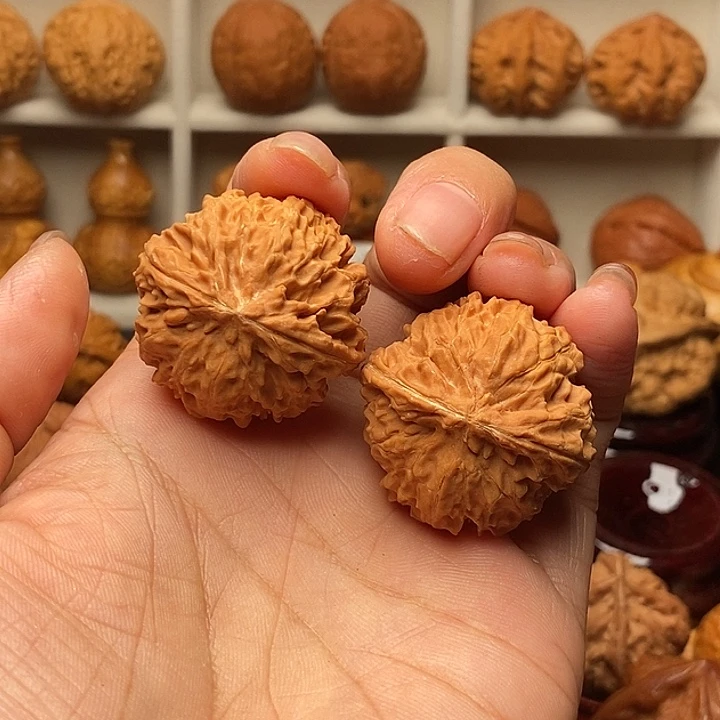s***y吊坠文玩核桃麒麟球