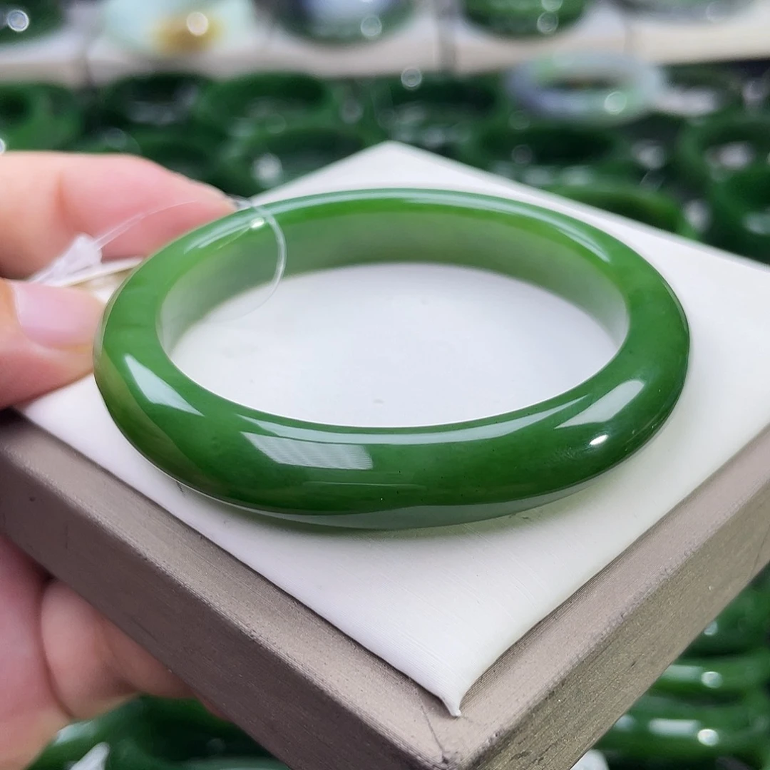 和田玉（碧玉）手镯未镶嵌