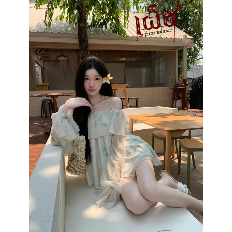 YIYIWANG 仲夏薄荷糖 清新浅绿色晕染吊带挂脖系带一字肩上衣女.
