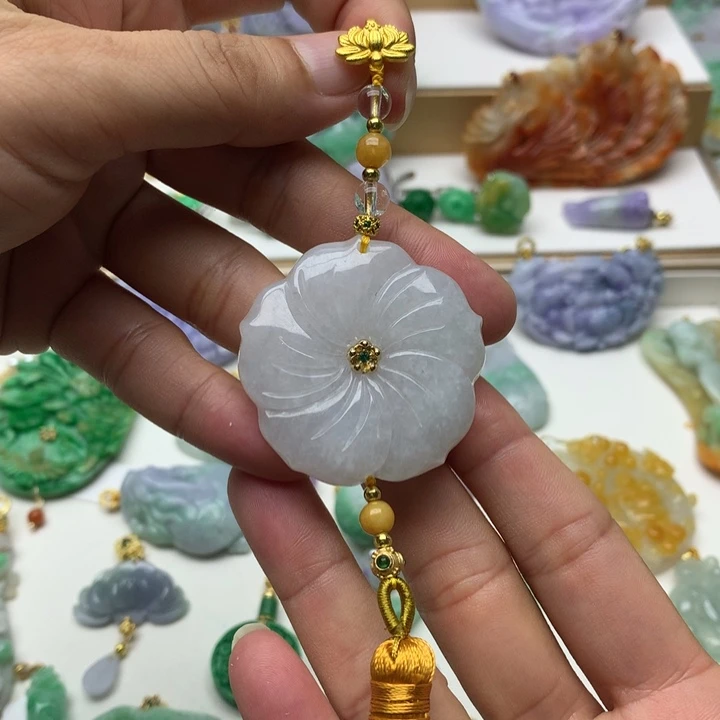 颈饰未镶嵌翡翠翡翠