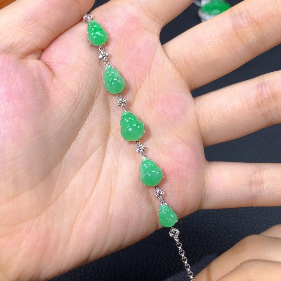 18K金镶嵌手链翡翠翡翠