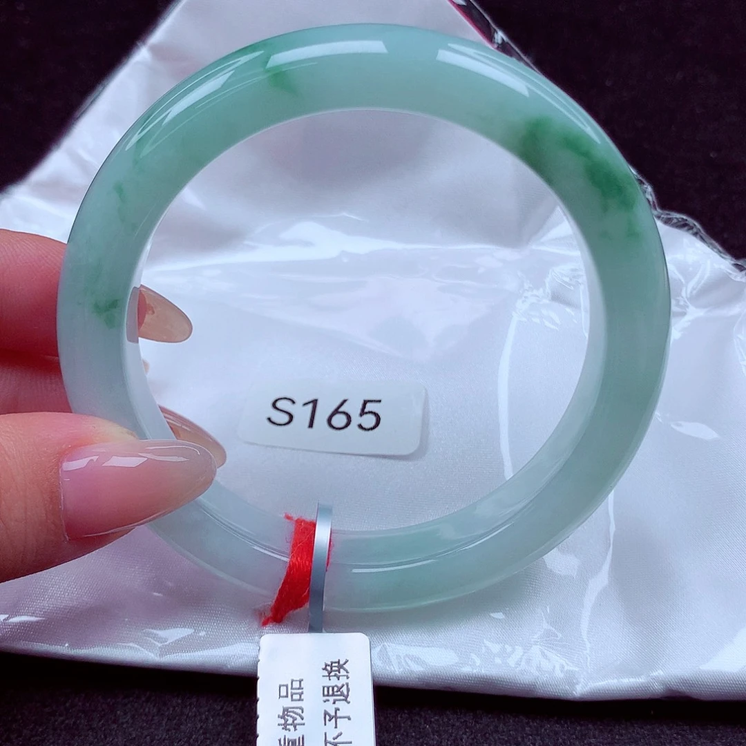 弹****翡翠未镶嵌手镯天然缅甸翡翠A货