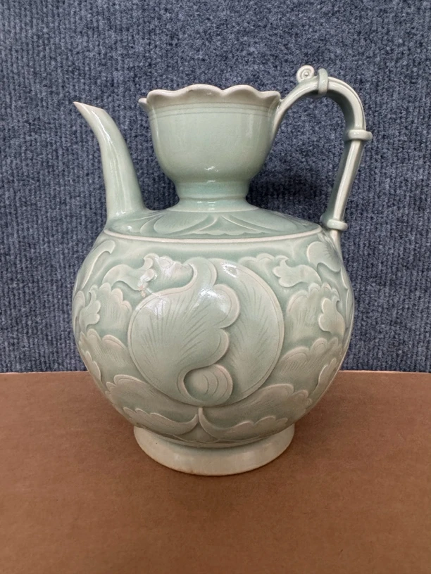 耀州月白釉执壶，纯手工刀刀见泥。