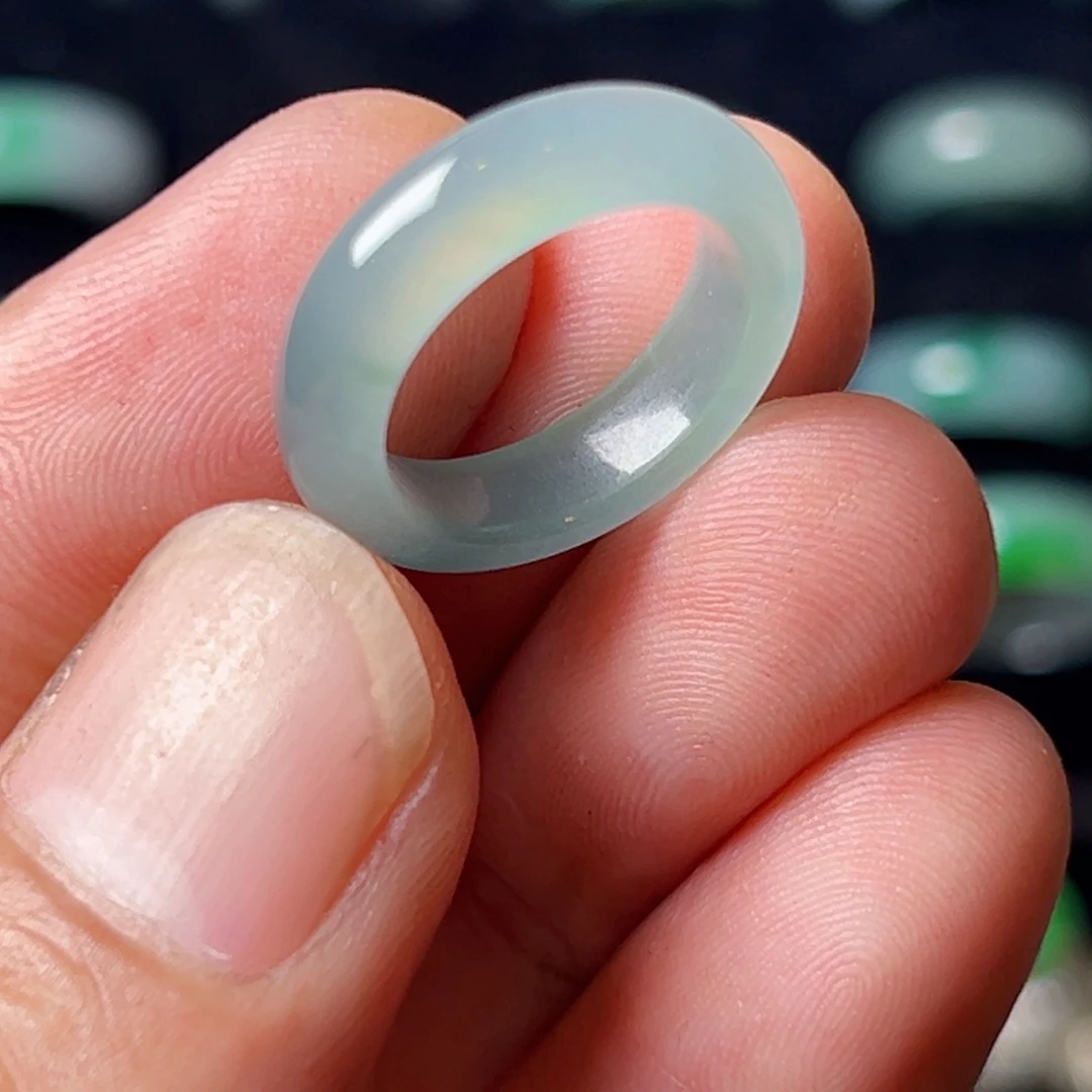 定制翡翠未镶嵌圈口10号