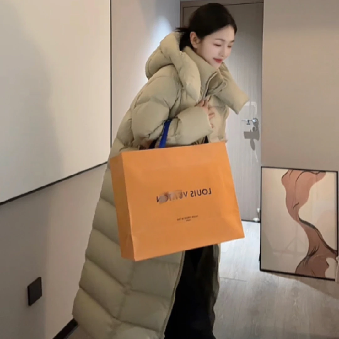 超长款冬季保暖大被子泡芙羽绒服女士时尚百搭连帽宽松加厚过膝
