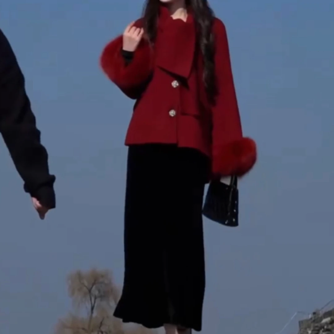 时尚宽松显瘦洋气毛毛袖外套高腰半身裙xy