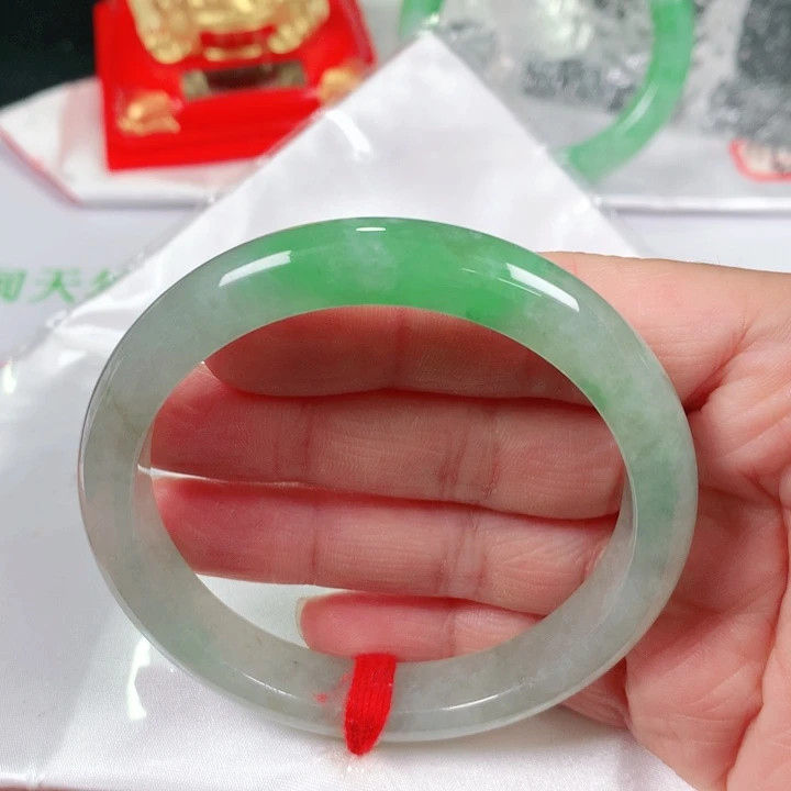 未镶嵌手镯翡翠  编号880926 正圈57