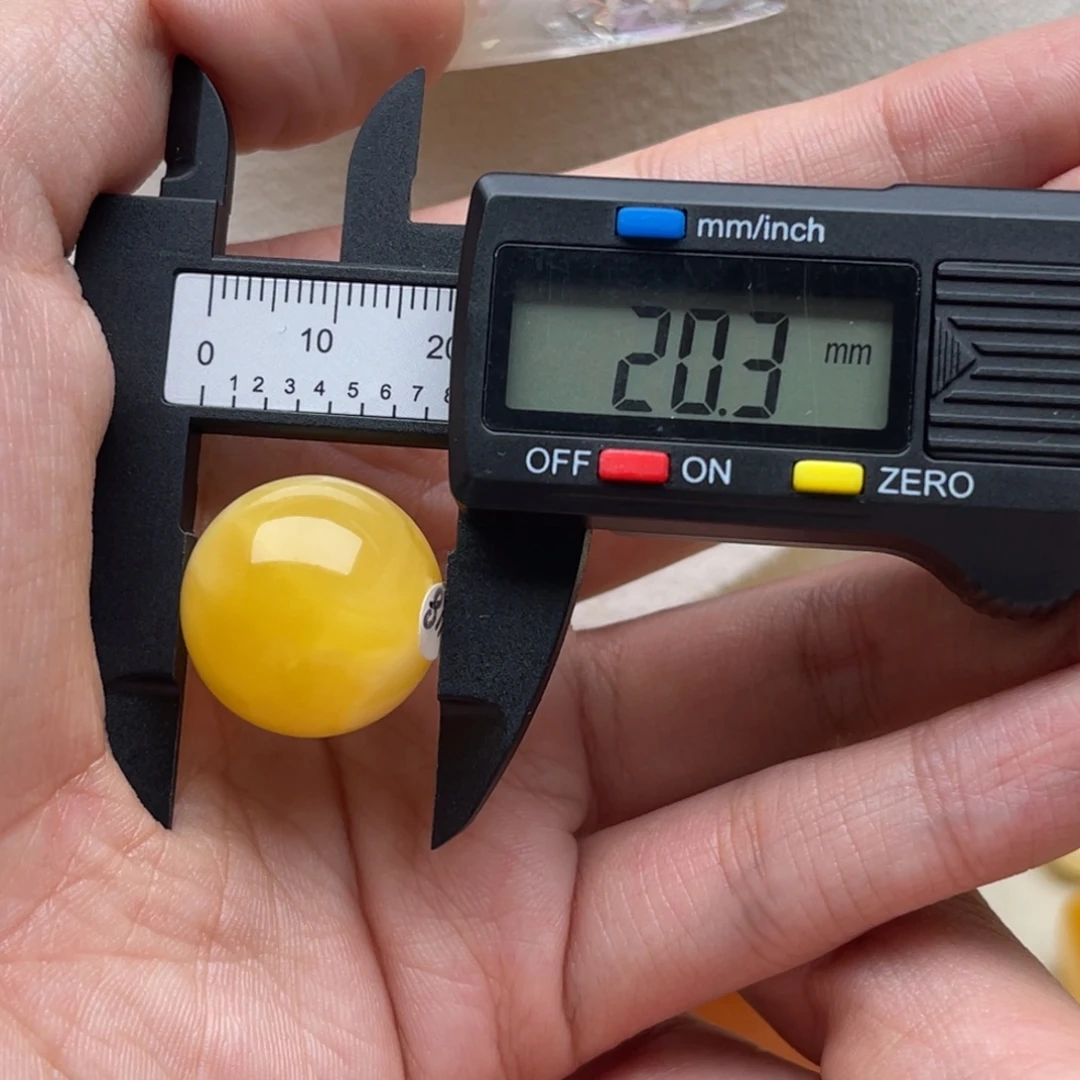 G***冬琥珀未镶嵌裸石蜜蜡圆珠微瑕静