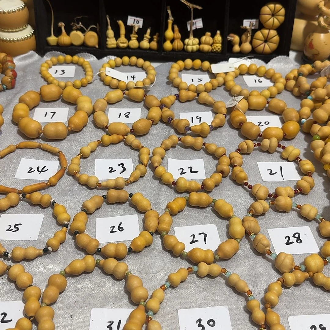 愤***怒大叶紫檀（黑酸枝木类）