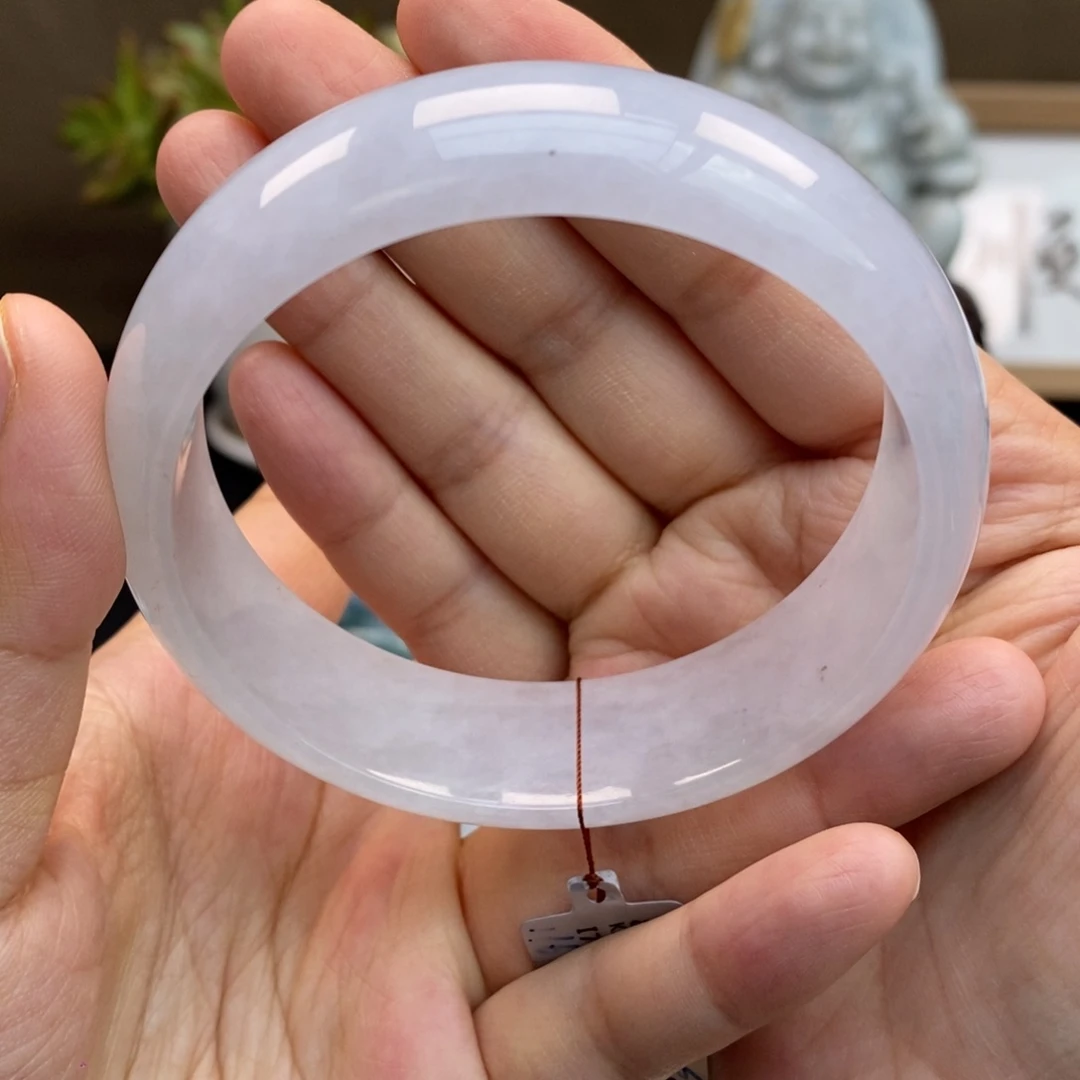 翡翠手镯未镶嵌天然