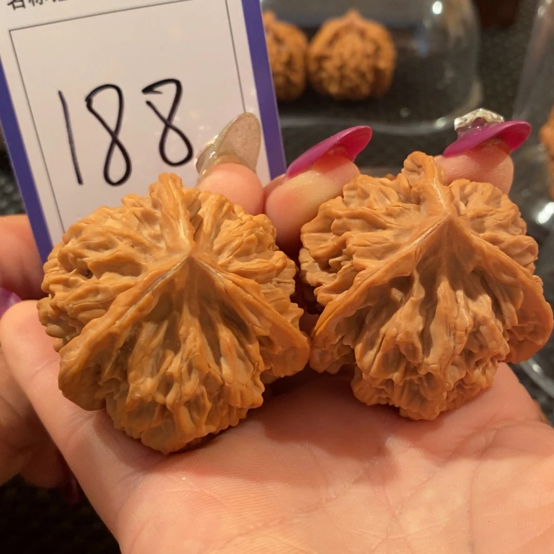 文玩核桃吊坠188帝王正奔全品45尺