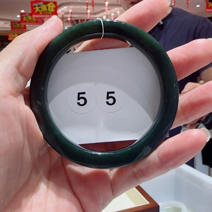 和田玉未镶嵌手镯10