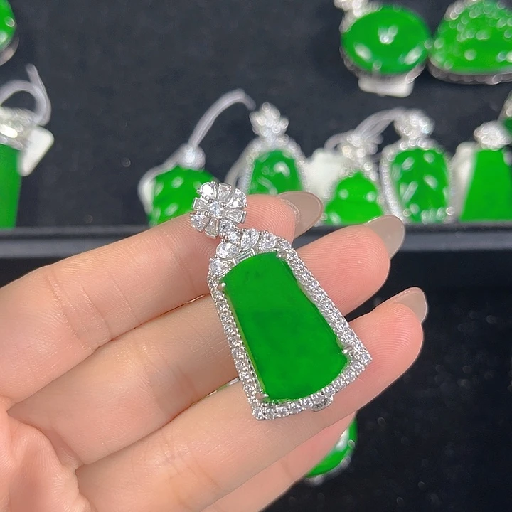 翡翠银S925镶嵌吊坠(不含链)