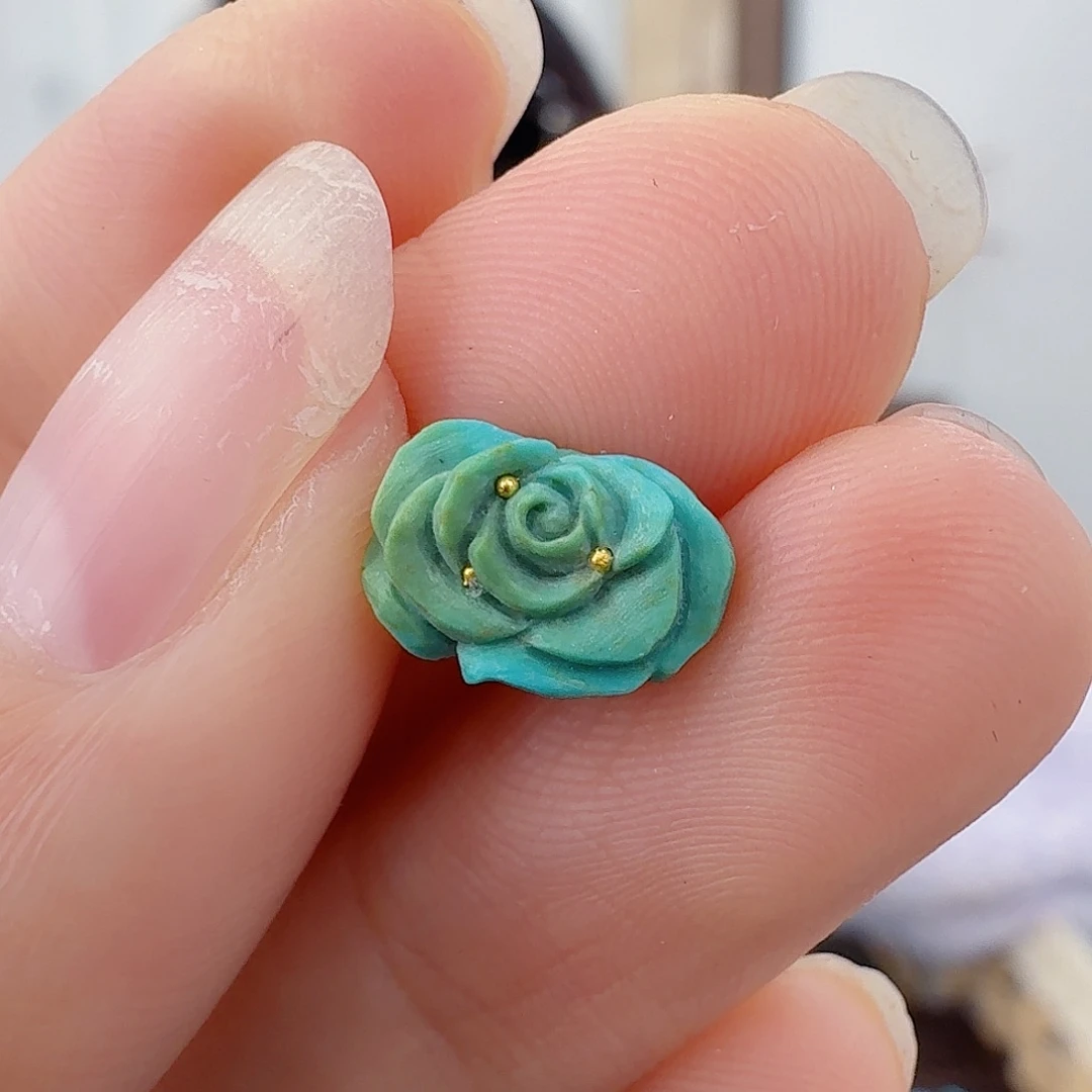 绿松石未镶嵌珠宝奇石