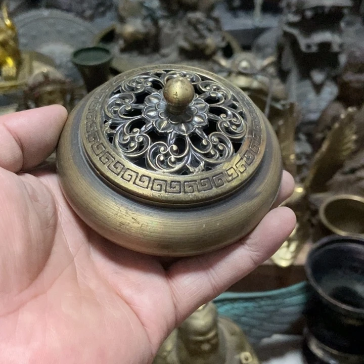 铜工艺品等多个品种