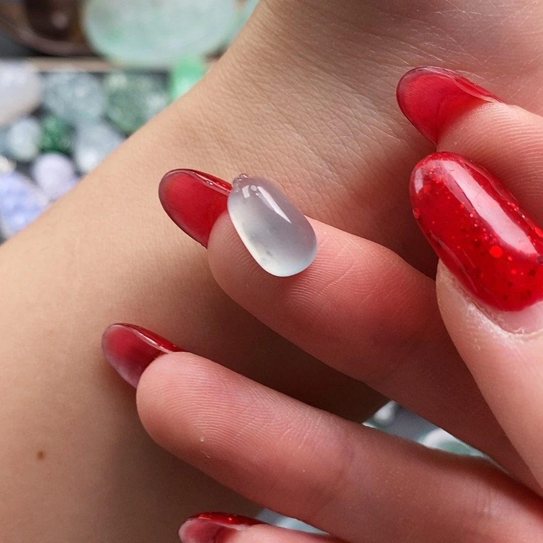 翡翠未镶嵌颈饰福瓜