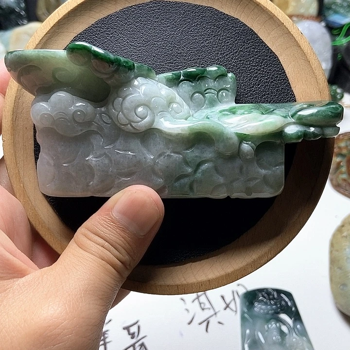 翡翠未镶嵌颈饰翡翠a货