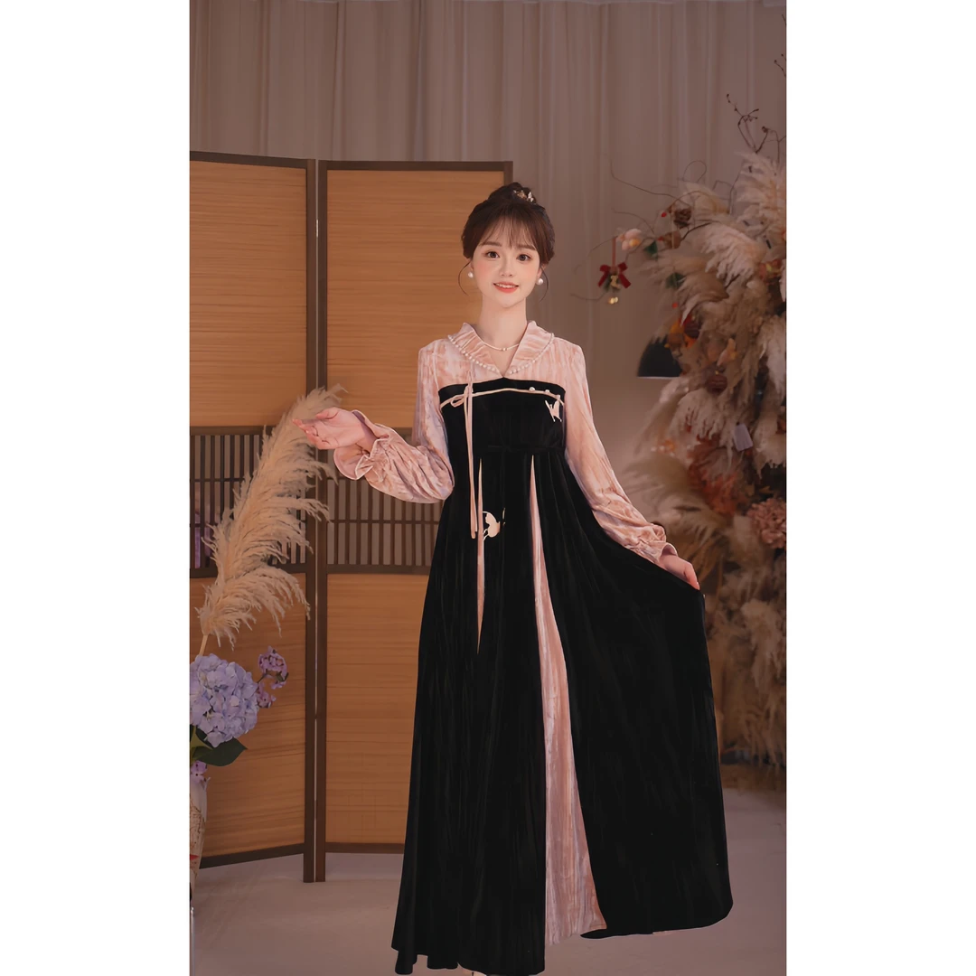 瑶西【粉黑暮色】冬季新款刺绣高级粉黑厚丝绒款改良汉元素连衣裙