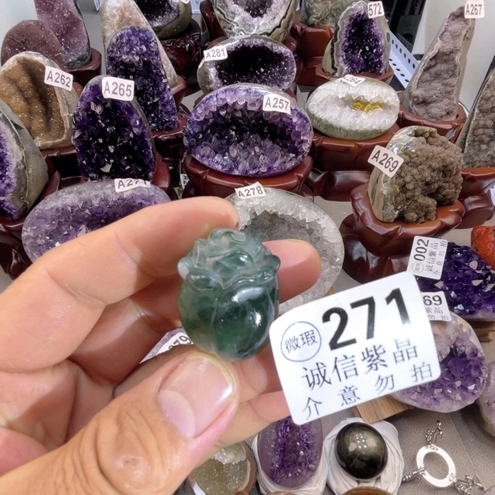 未镶嵌大型摆件（非配饰）水晶
