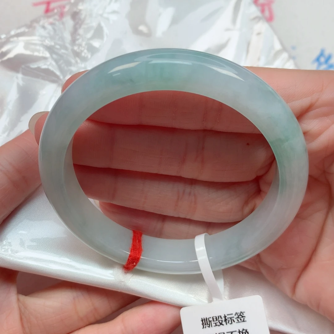 翡翠手镯未镶嵌57.4圈