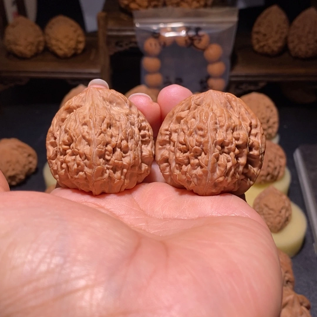 文玩核桃吊坠望月41