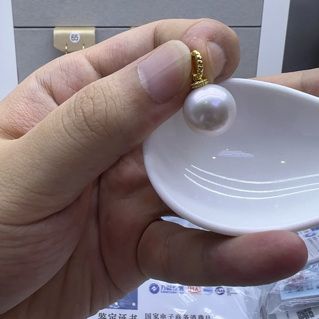 银S925镶嵌耳饰淡水珍珠
