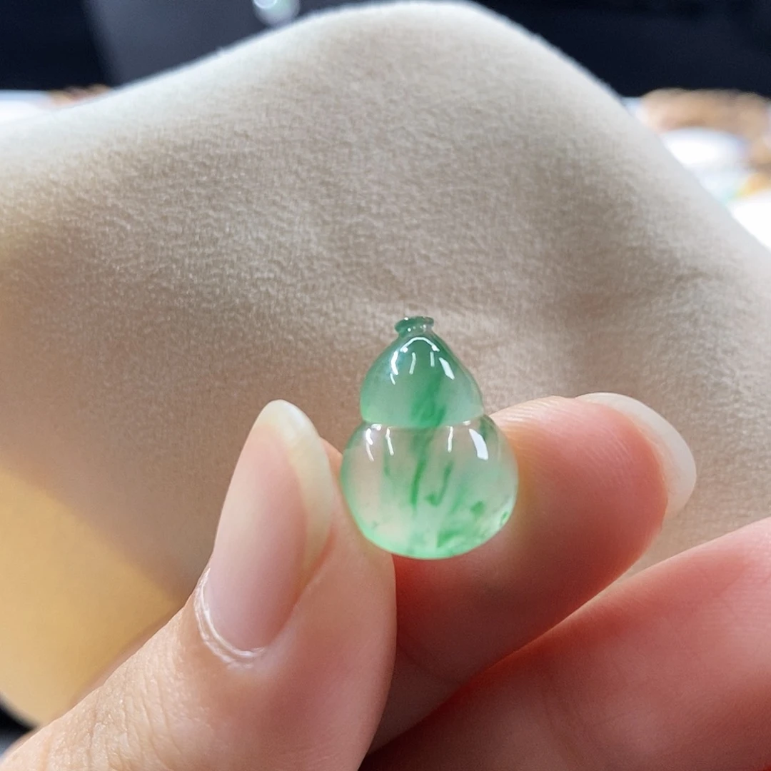 裸石翡翠冰飘花葫芦