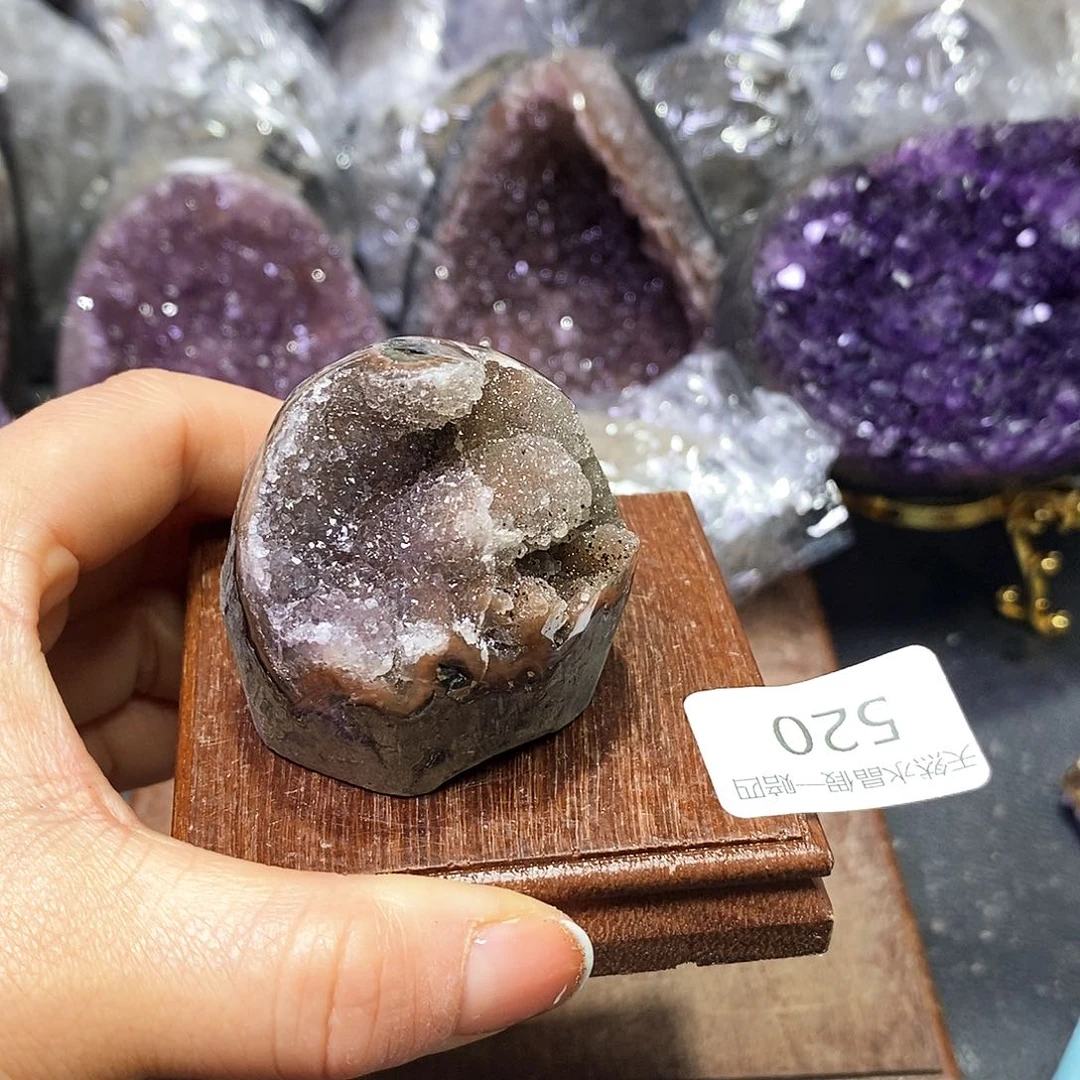 水晶大型摆件（非配饰）未镶嵌