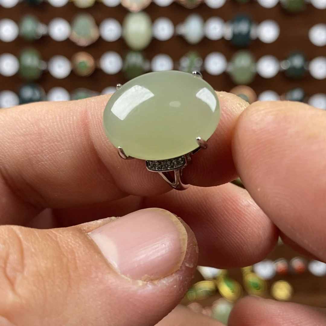 和田玉（青白玉）戒指合金