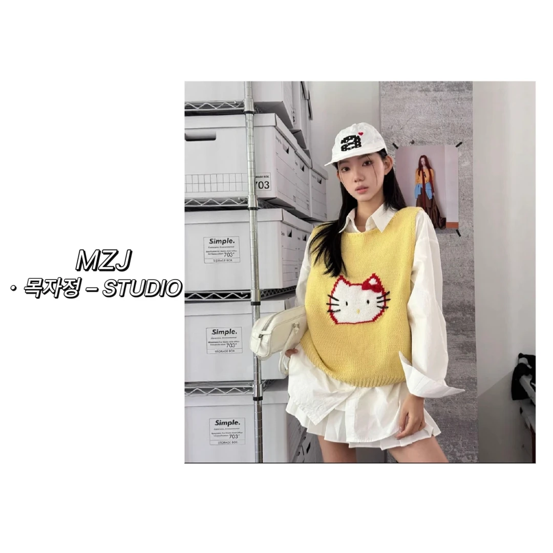 木子静-「软糯KT」韩系卡通KT针织马甲-491-C