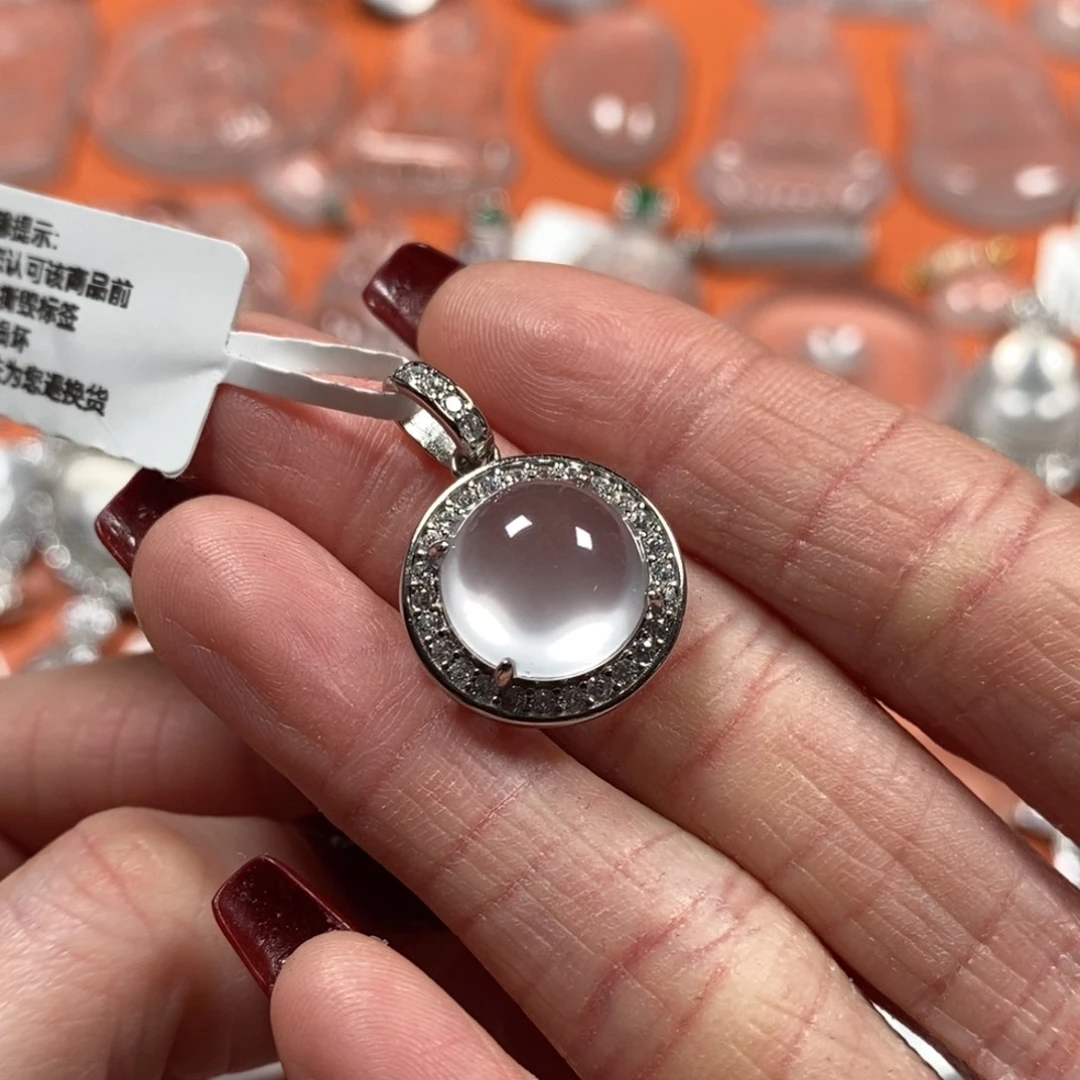 石英质玉银S925镶嵌颈饰黑钢蛋面吊坠