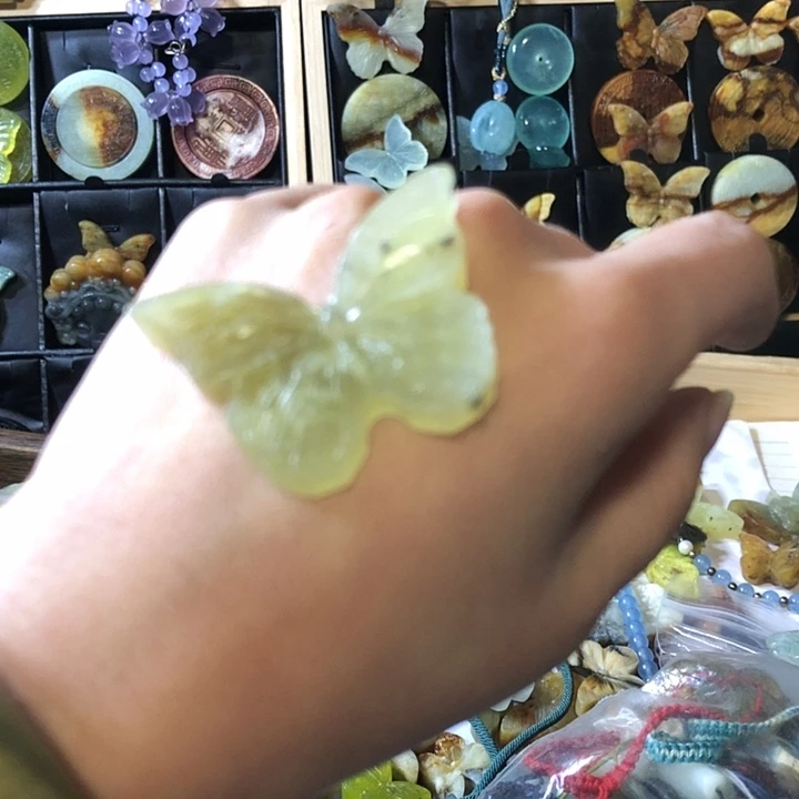 岫玉未镶嵌岫玉挂件