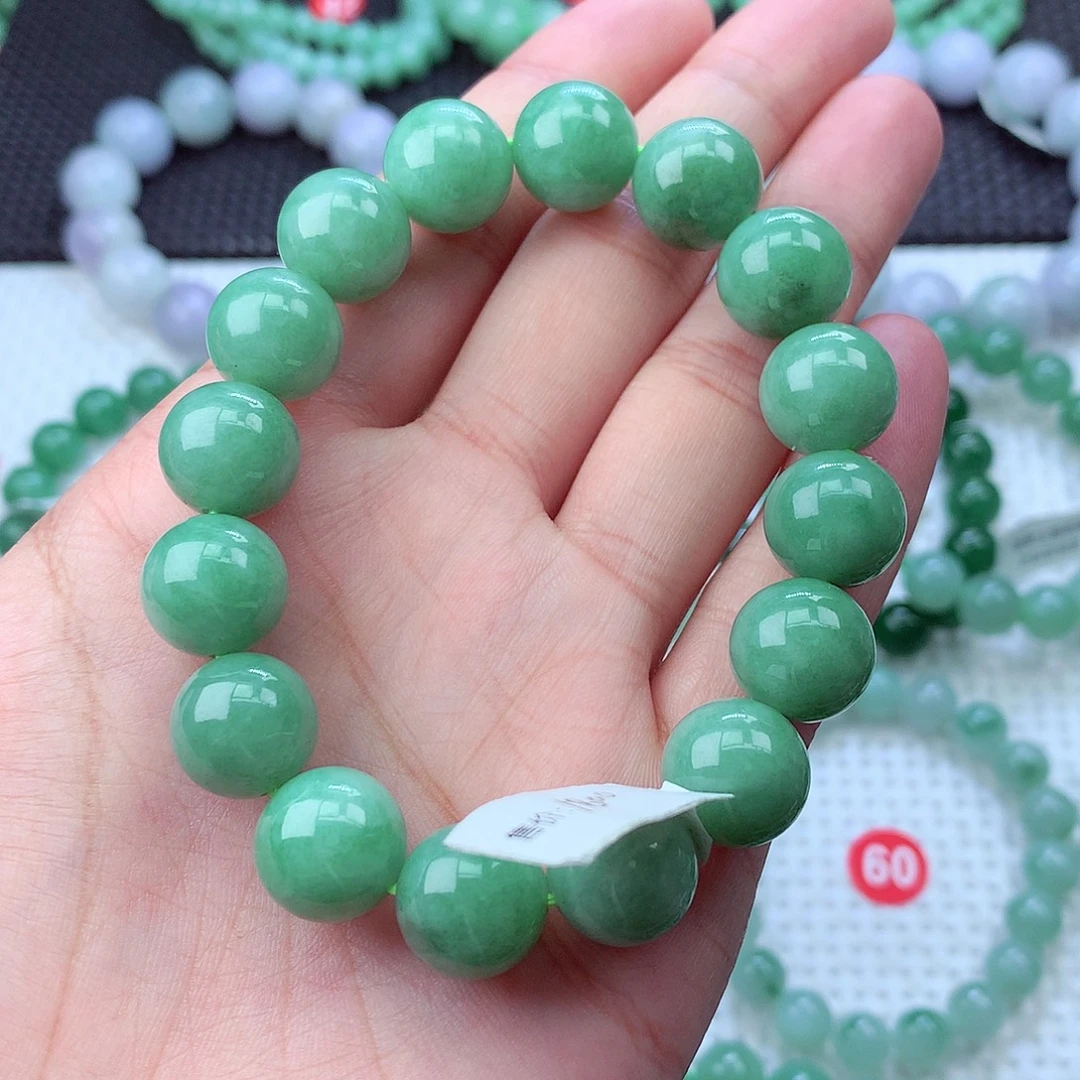 翡翠未镶嵌毛衣链