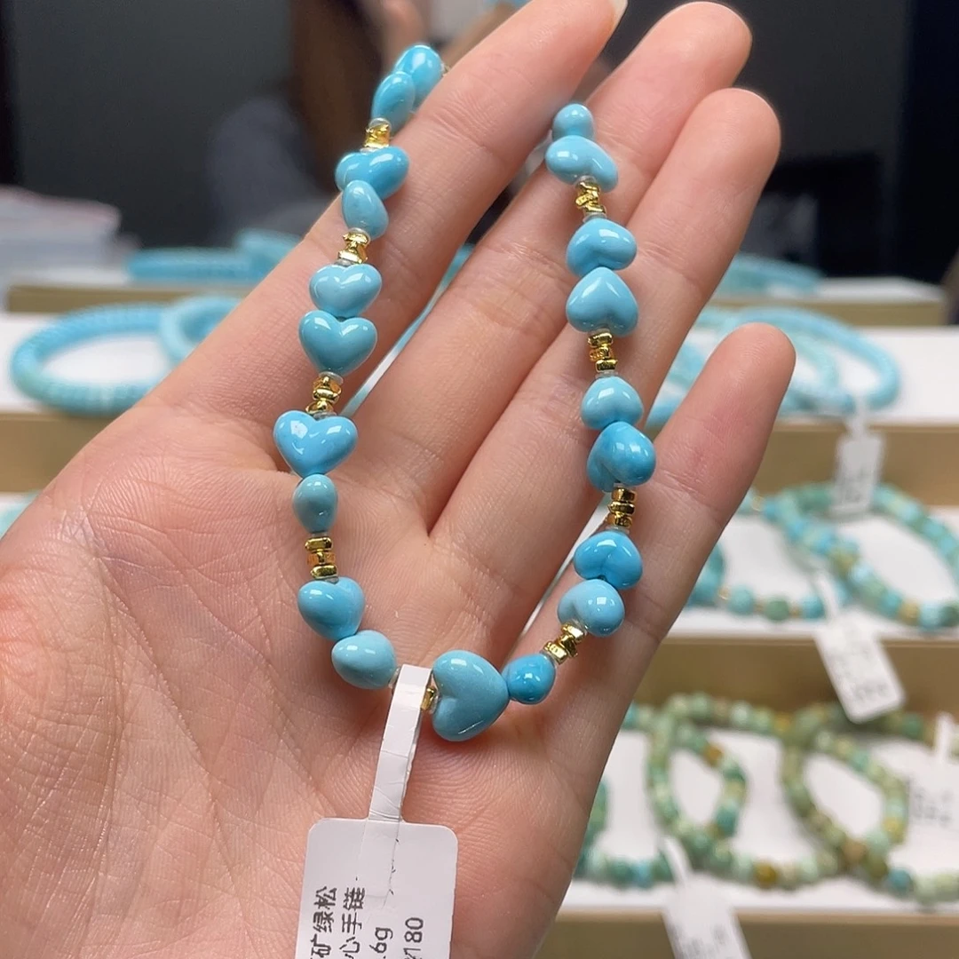 绿松石未镶嵌珠宝奇石30