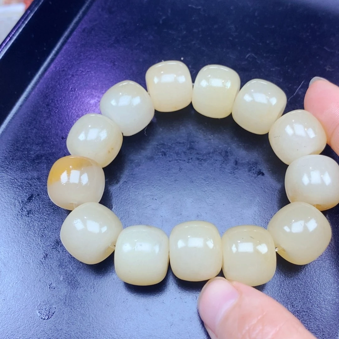 石英质玉（黄龙玉）未镶嵌吊坠(不含链)