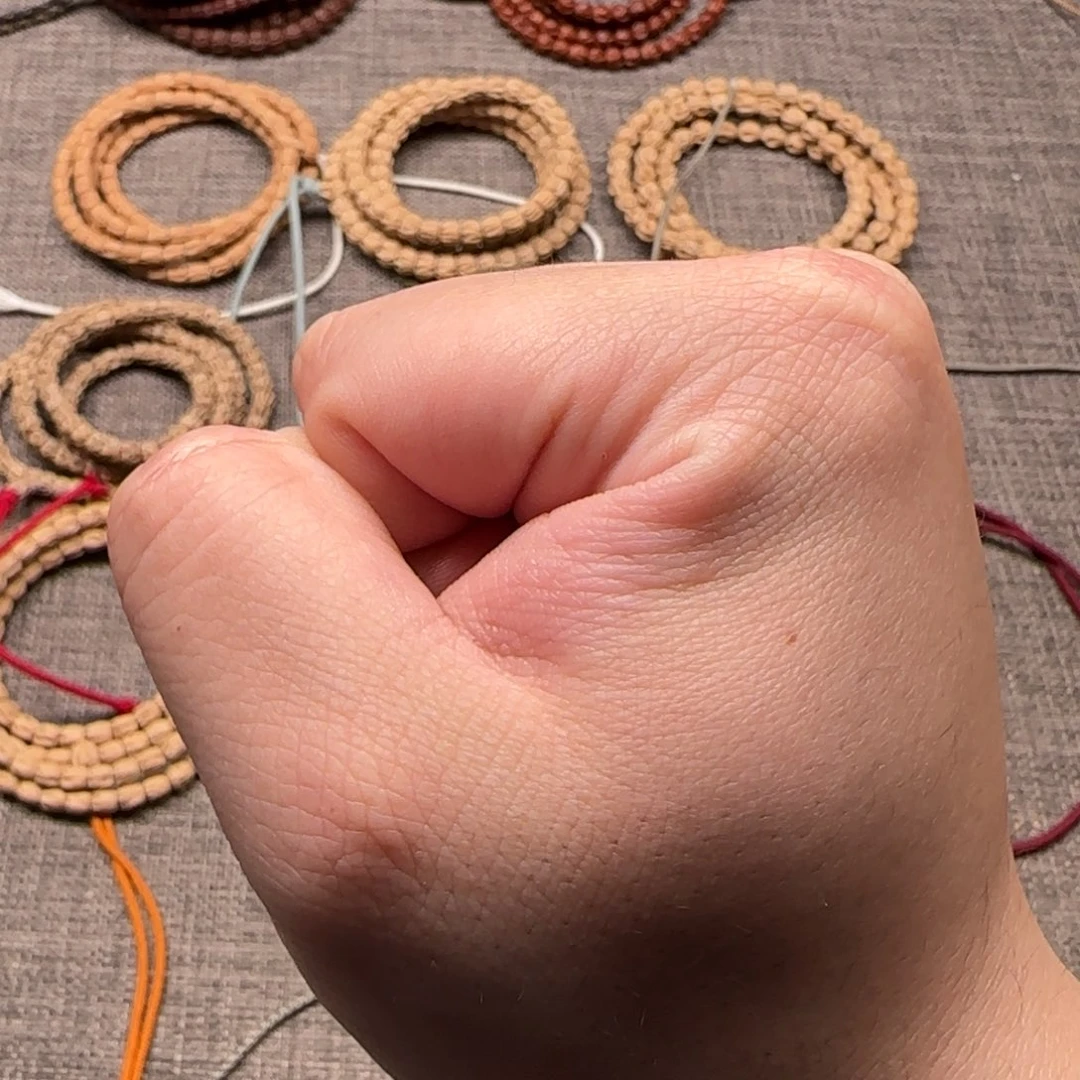 柏香籽/百香籽吊坠X**?