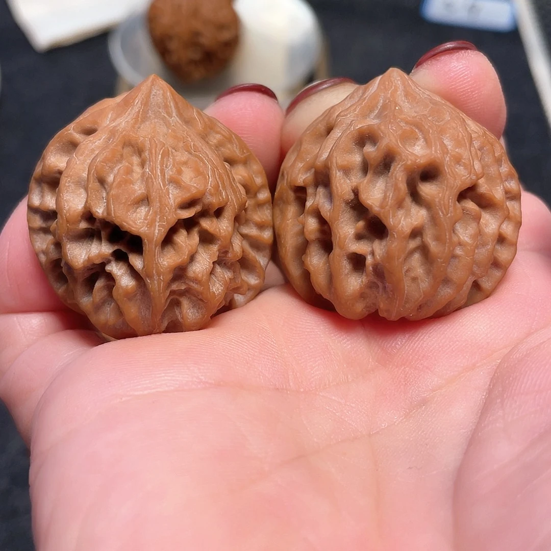 文玩核桃把件文玩核桃曹大龙