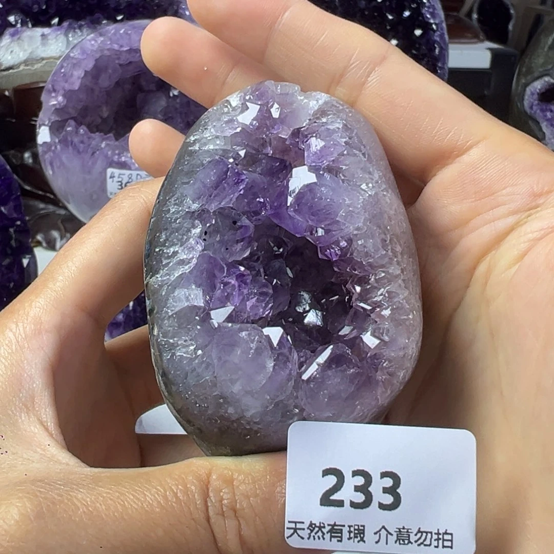 未镶嵌水晶大型摆件（非配饰）