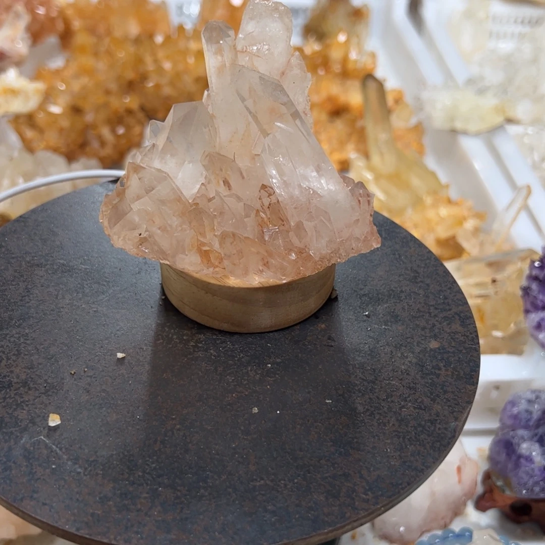 咕***咕未镶嵌珠宝半成品水晶