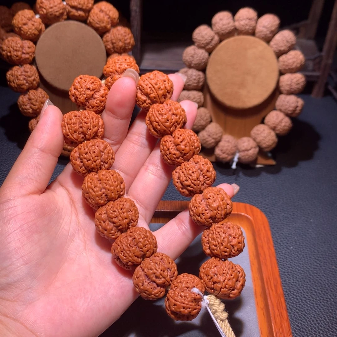 金刚菩提手串22+帝王花