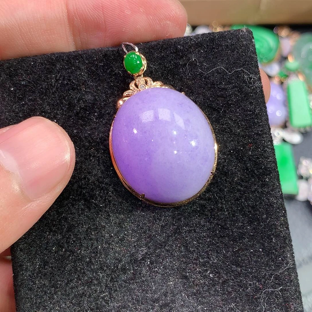 翡翠吊坠(赠链)18K金镶嵌