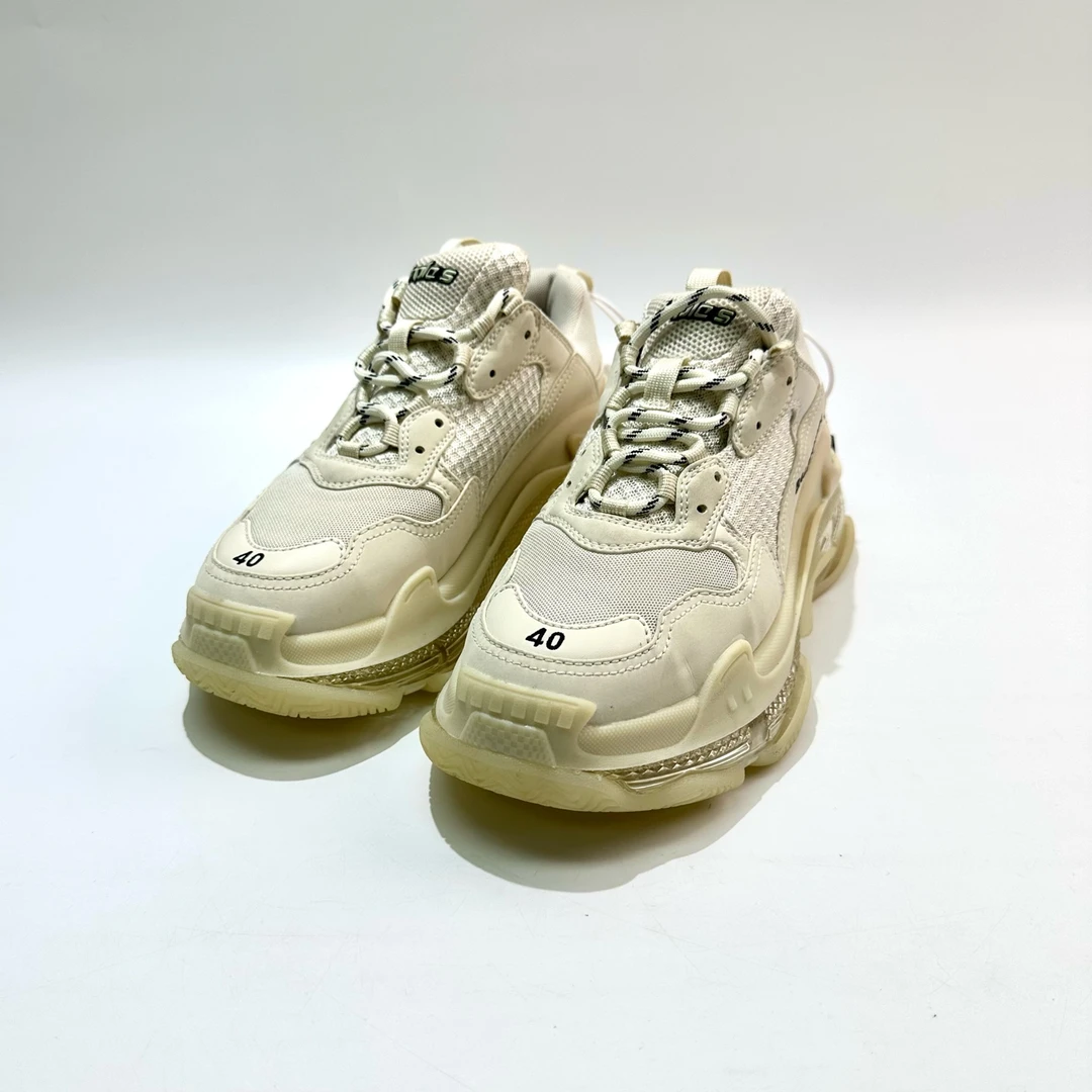 99新 Balenciaga/巴黎世家 巴黎世家 40码 Triple S米白 SY0884