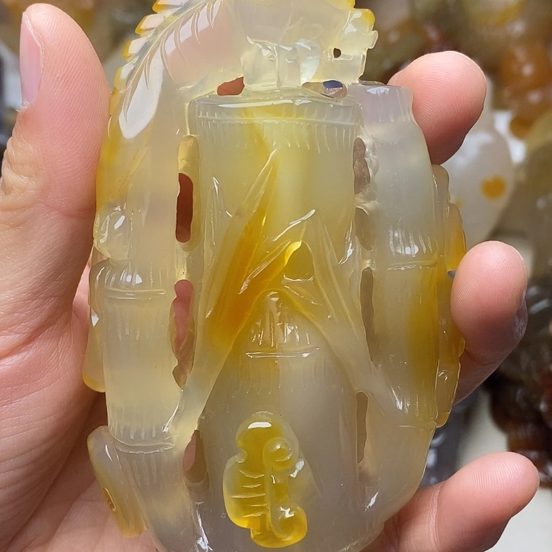 玛瑙/玉髓未镶嵌把件